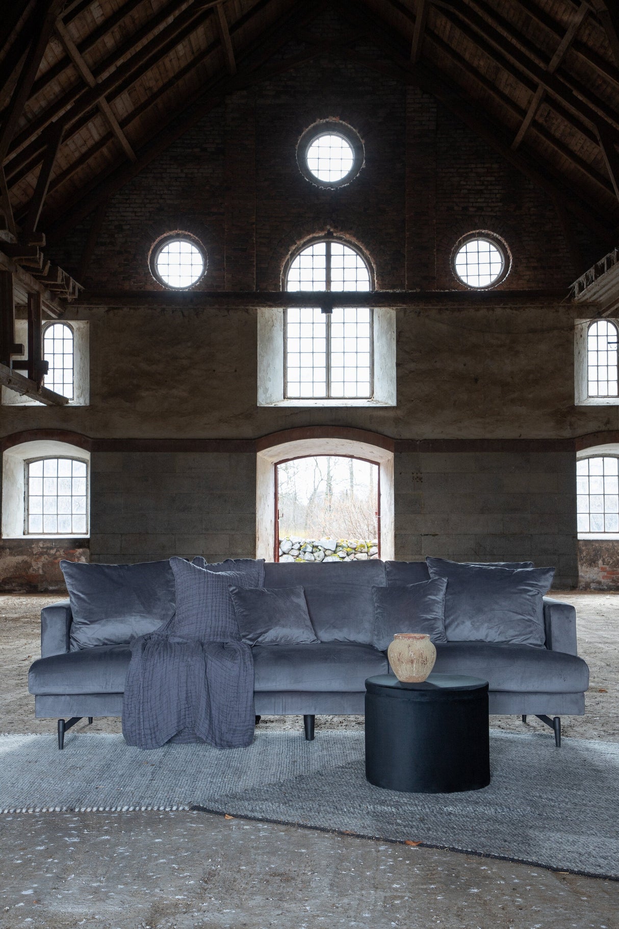 Sofia 3 - Sitzer Sofa - dunkelgrau/Polyester - Samt - 3 - Sitzer Sofas - ALVAHOME