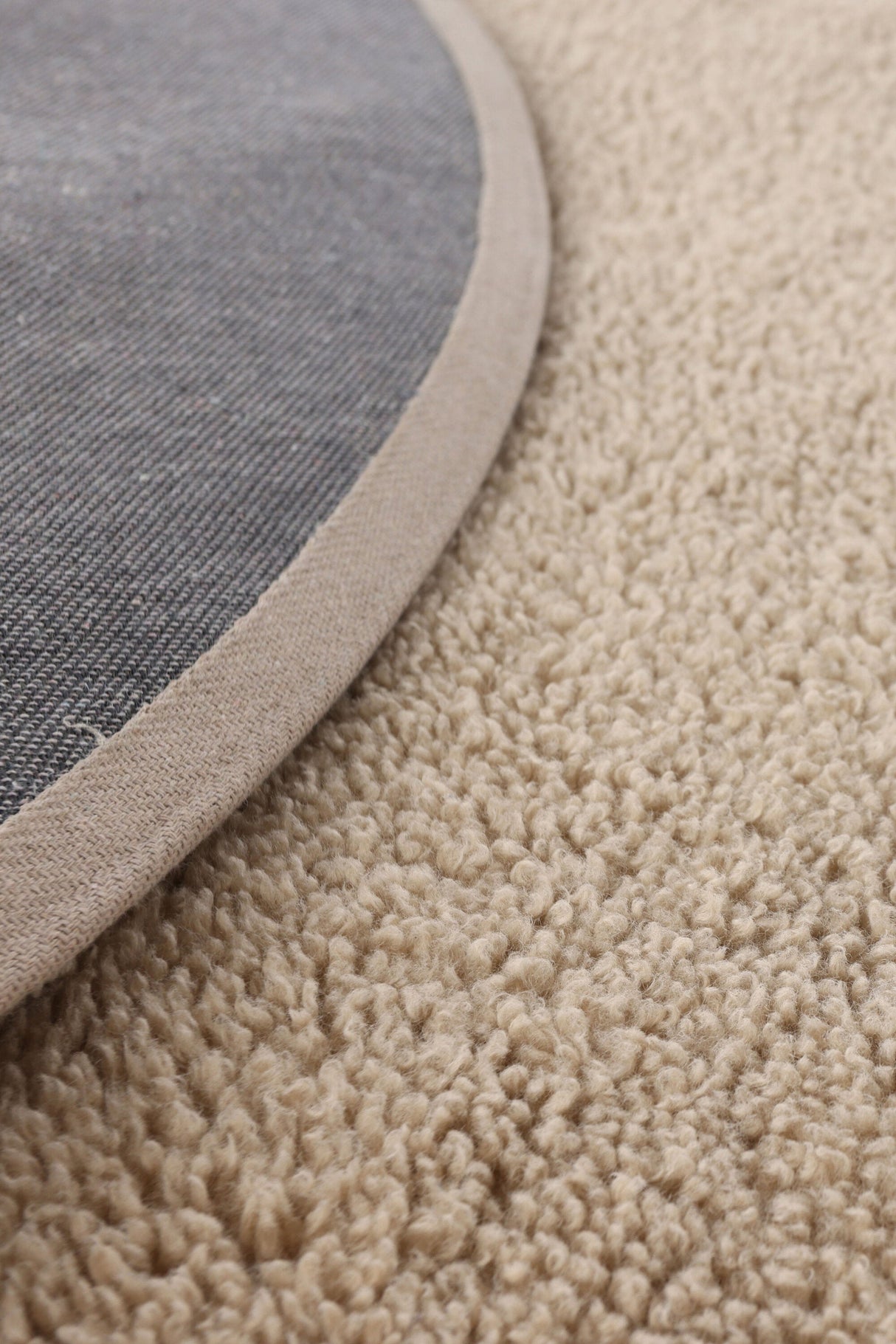 Teddy Wohnzimmerteppich - beige/Polyester - Wohnzimmerteppiche - ALVAHOME