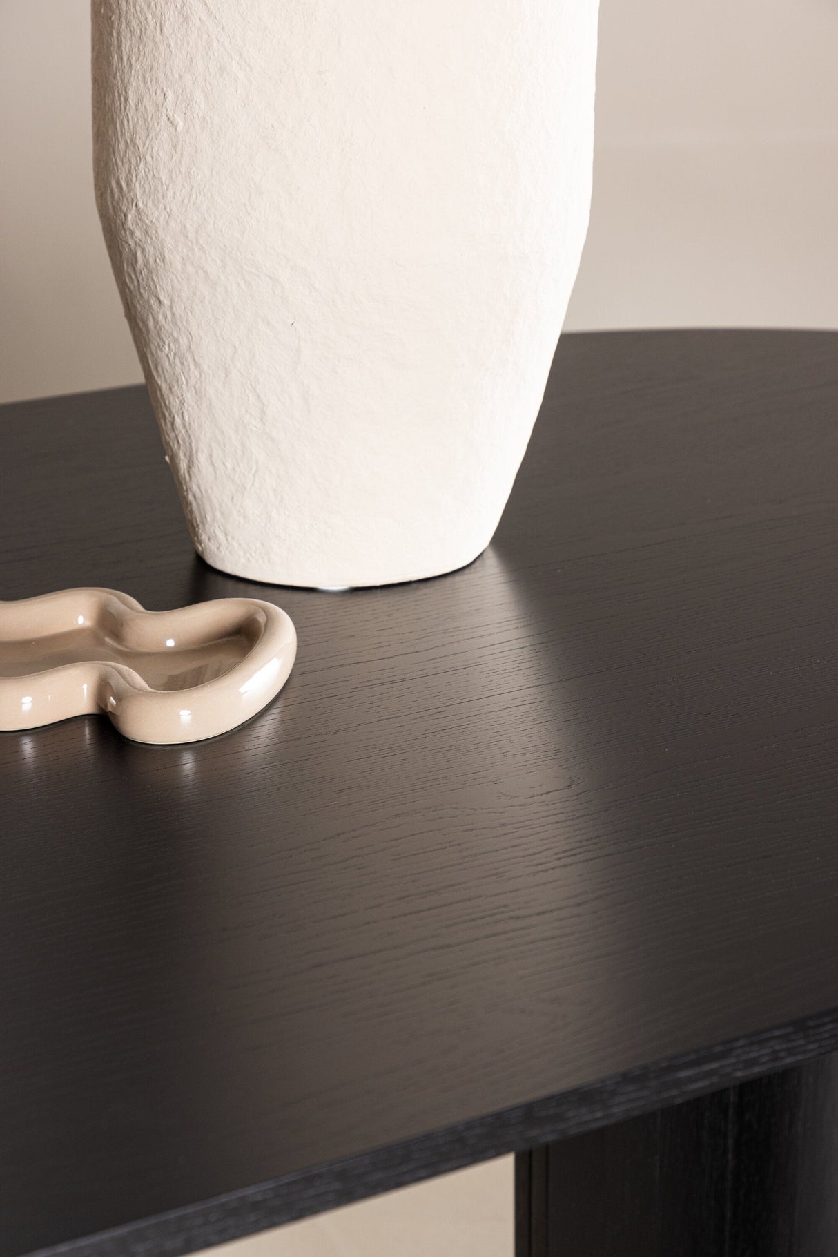 Tyresö ovaler Esstisch - schwarz/MDF - Ovale Esstische - ALVAHOME