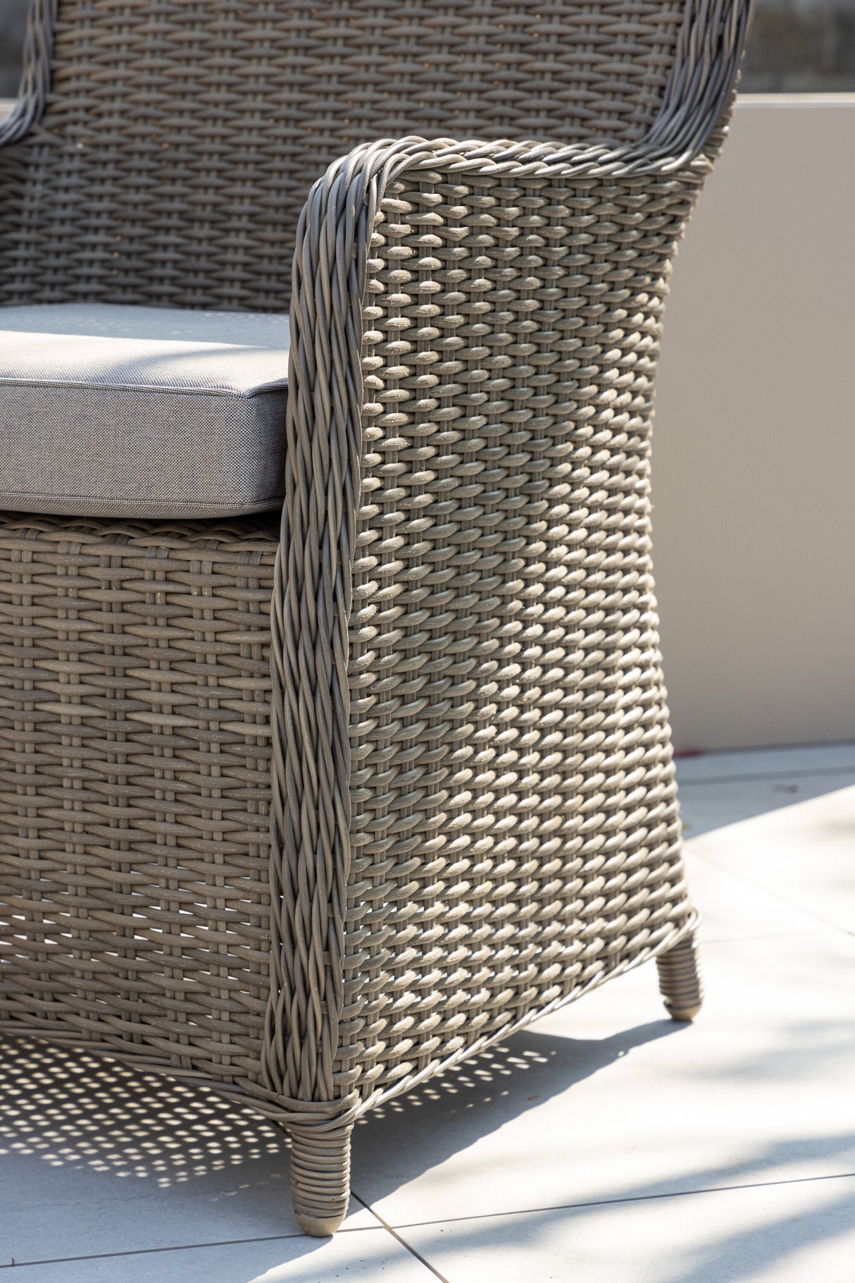 Wembley Outdoor - Essstuhl - braun/Weidengeflecht - Outdoor - Essstühle - ALVAHOME